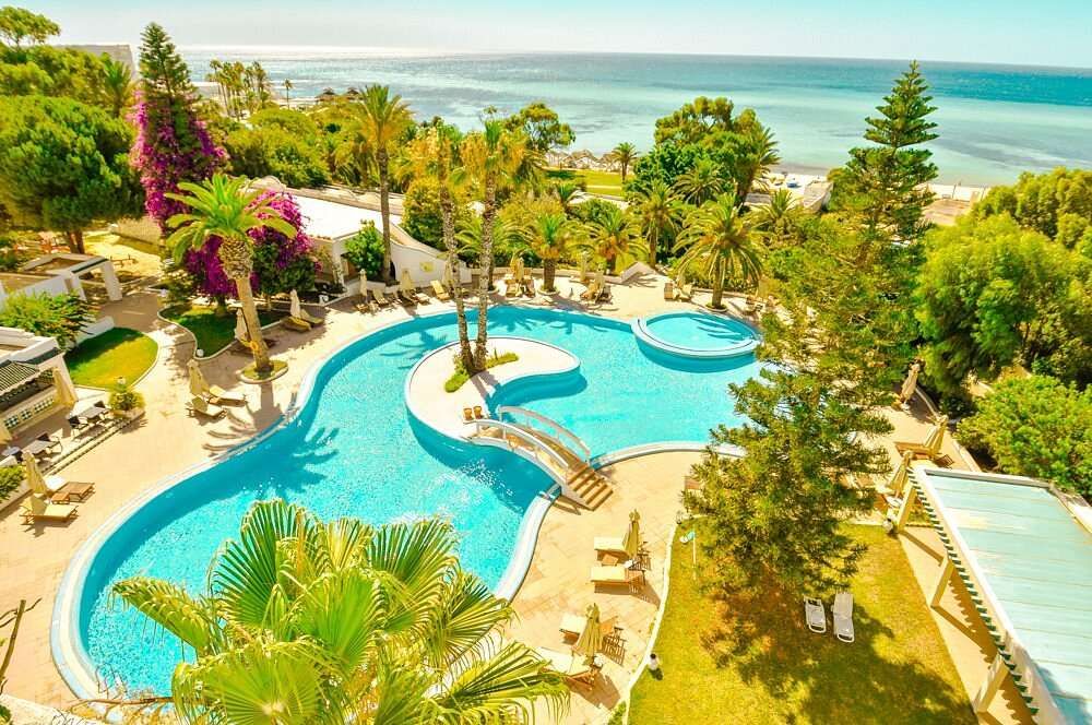 SOL AZUR BEACH CONGRES