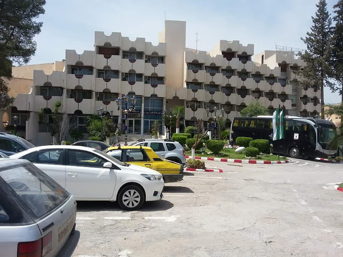 Le Khalife